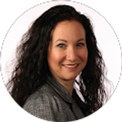 Profile photo of Laurie Landry