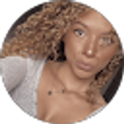 Profile photo of Steph Fernandez