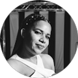 Profile photo of DIANA NAPLOSZEK