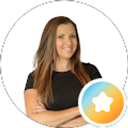 Profile photo of Hayley Vezza