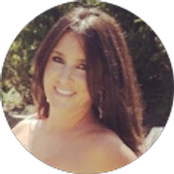 Profile photo of Jenn Wolffe