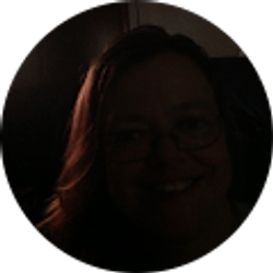 Profile photo of Lisa Richards