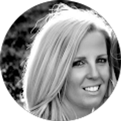 Profile photo of Kelly Lambert