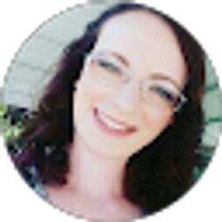 Profile photo of Amanda Moon