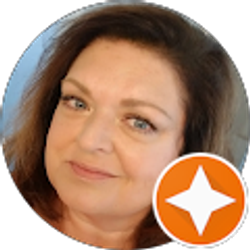 Profile photo of Michelle Cox