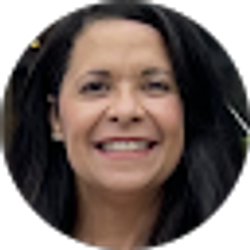 Profile photo of stephanie s