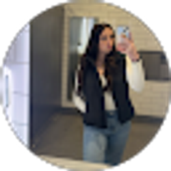 Profile photo of Hannah Dierks