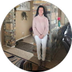 Profile photo of Jenny Sailer