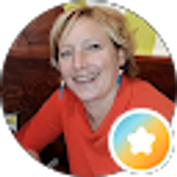 Profile photo of Lisa Rapaszky