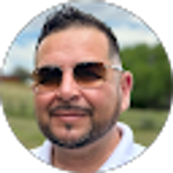 Profile photo of Donny Espinoza