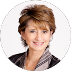 Profile photo of Joanne Fazzino