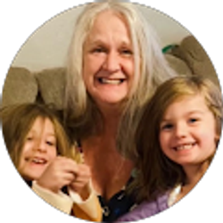 Profile photo of Leigh Ann McKay