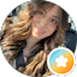 Profile photo of paola esteves