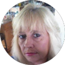 Profile photo of Patti Pappagallo