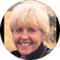 Profile photo of Eva Miller