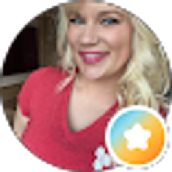 Profile photo of Lindsay Perrico