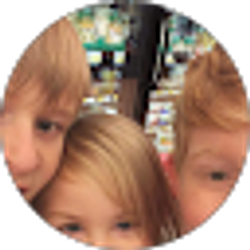 Profile photo of Hanna Jones