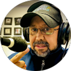 Profile photo of Carlos Knight B