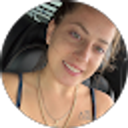 Profile photo of Ashley Davis