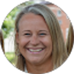 Profile photo of Lisa Peck