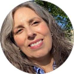 Profile photo of Elizabeth Sohrab