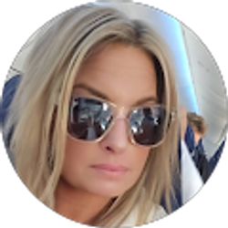 Profile photo of Stephanie Sarnowski