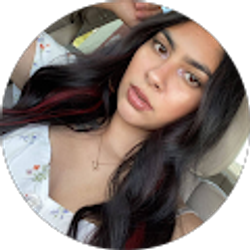 Profile photo of Valeria Jurado