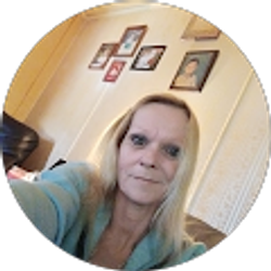 Profile photo of Sharon