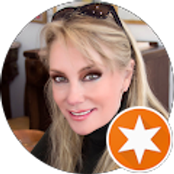 Profile photo of Leslie Stafford