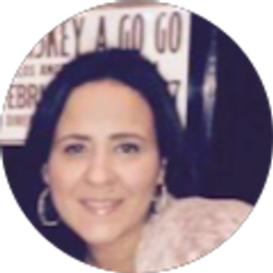 Profile photo of Denise Alvarez