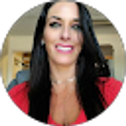 Profile photo of Jenna Marcano