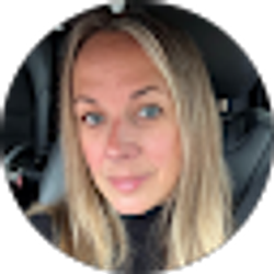 Profile photo of Jessica Robertson