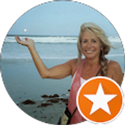 Profile photo of Lorri Raymond