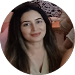 Profile photo of Desi Salas