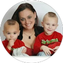 Profile photo of nicole “nixx-ie” nastari