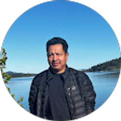 Profile photo of Vicente Bautista