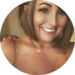 Profile photo of Lindsey Burks