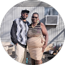 Profile photo of Laura Reeder