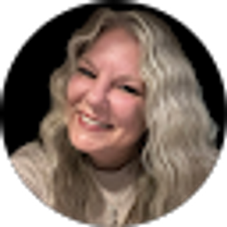 Profile photo of Melissa Mackey