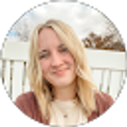 Profile photo of Kaitlyn Eckhart