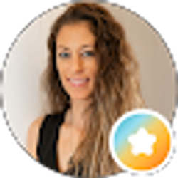Profile photo of Ashley Van Arsdale