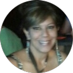 Profile photo of Lisa Munoz