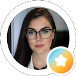 Profile photo of Stephanie Quinn