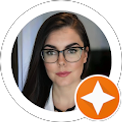 Profile photo of Stephanie Quinn