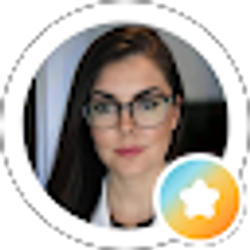Profile photo of Stephanie Quinn