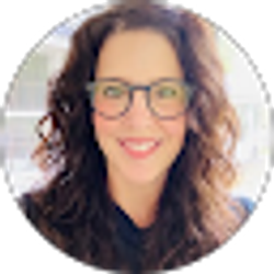Profile photo of Carrie Markham