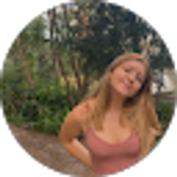 Profile photo of Raelyn Knaub