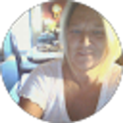 Profile photo of Lynn Godsey