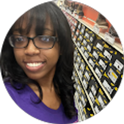 Profile photo of Kimberly Dee