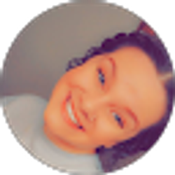 Profile photo of Angela Muniz